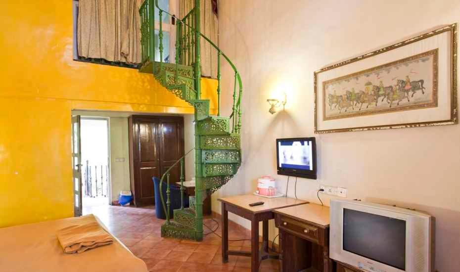 R Wood Resort Matheran Exteriör bild